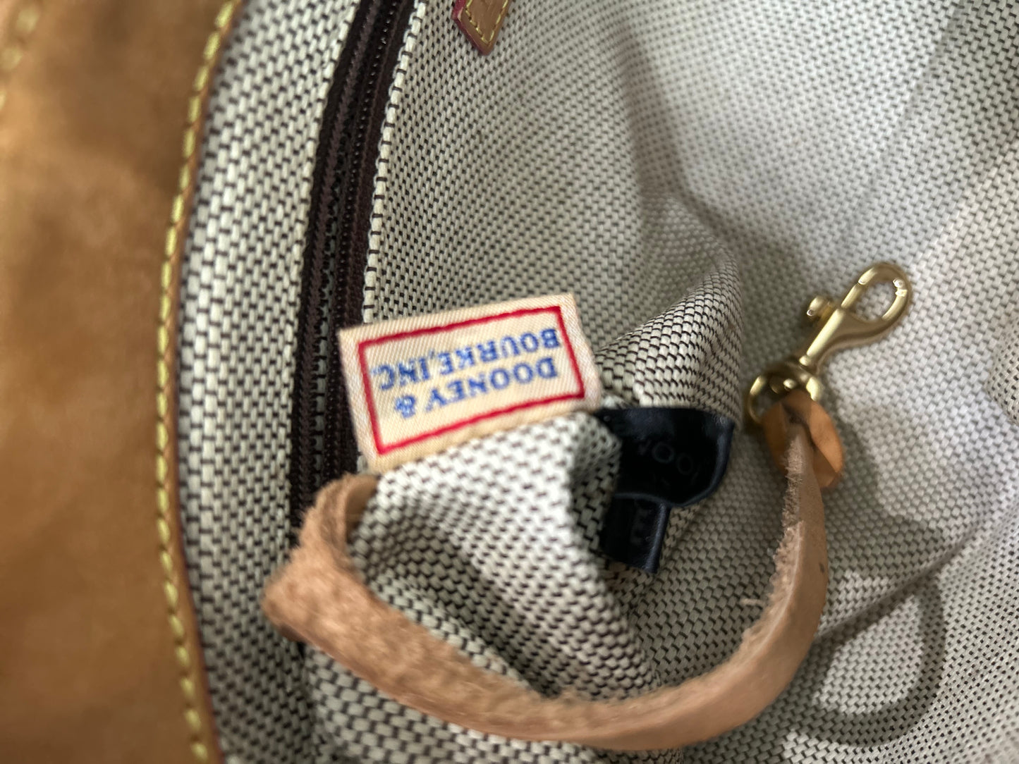 Dooney & Bourke