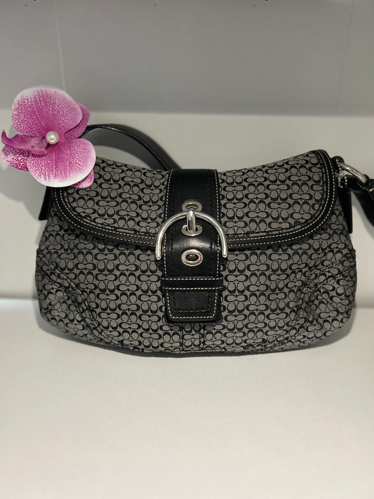 Coach Signature SoHo