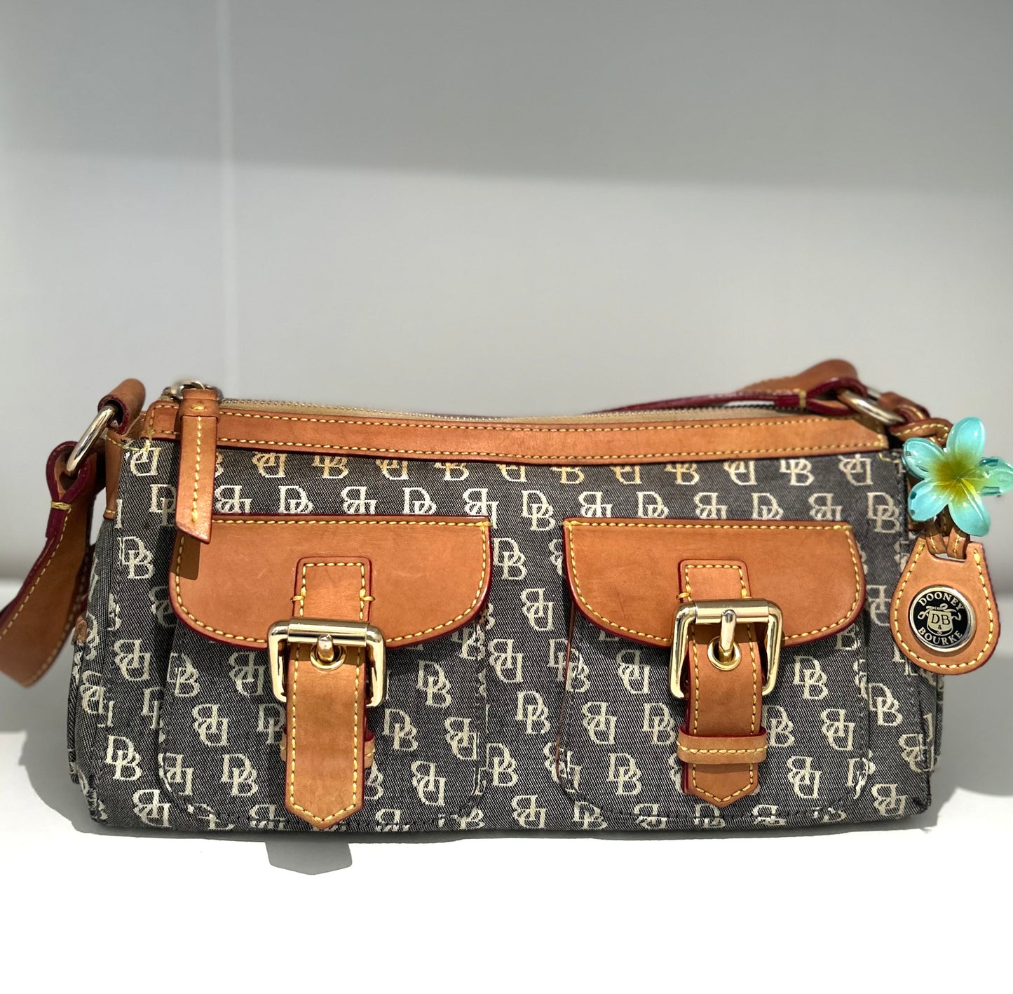 Dooney & Bourke